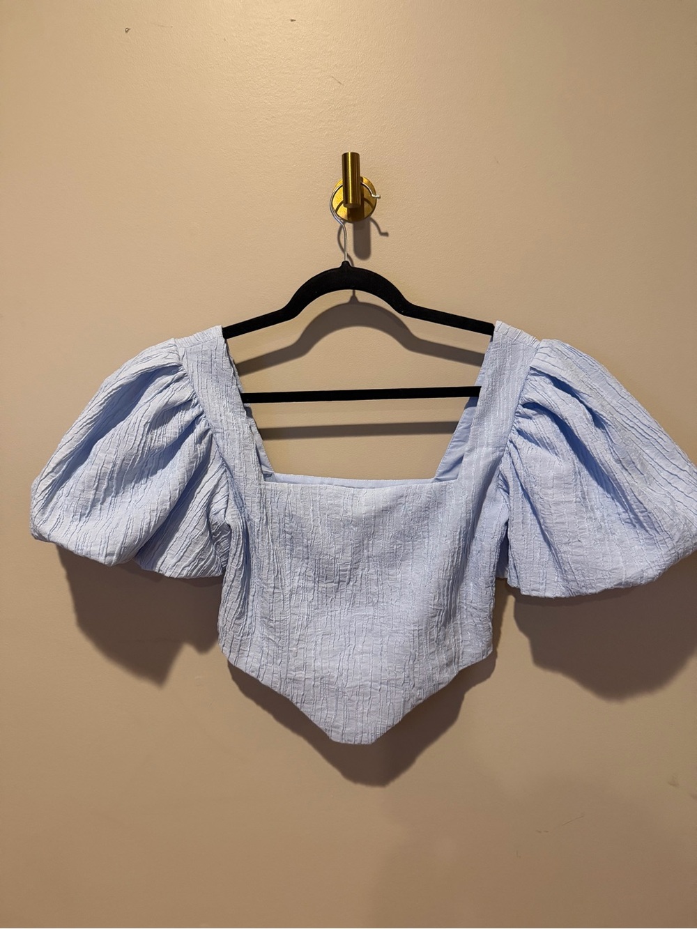 NWT DÉLUC Powder Blue Puff Sleeve Textured Crop Top Size Small